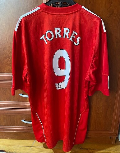 Liverpool 2010-11 Fernando Torres forma