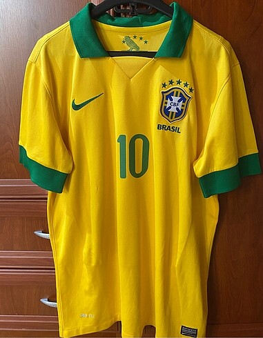 Nike Brezilya 2013 Neymar JR forması