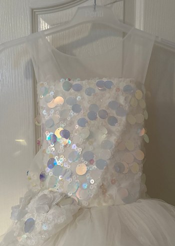 Beyaz Nakışlı Straplez Kız Çocuk Elbisesi - Görsel 2