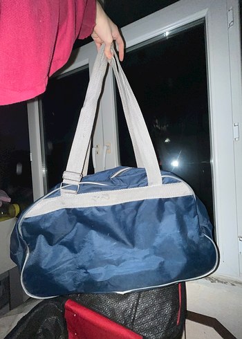 Erkek Lacivert Spor Çantası - Görsel 2