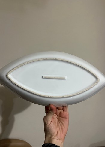 Beyaz Yaprak Şeklinde Servis Tabağı - Görsel 2