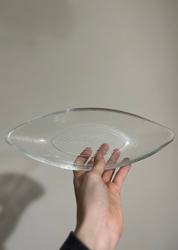 Beyaz Yaprak Şeklinde Servis Tabağı - Görsel 3