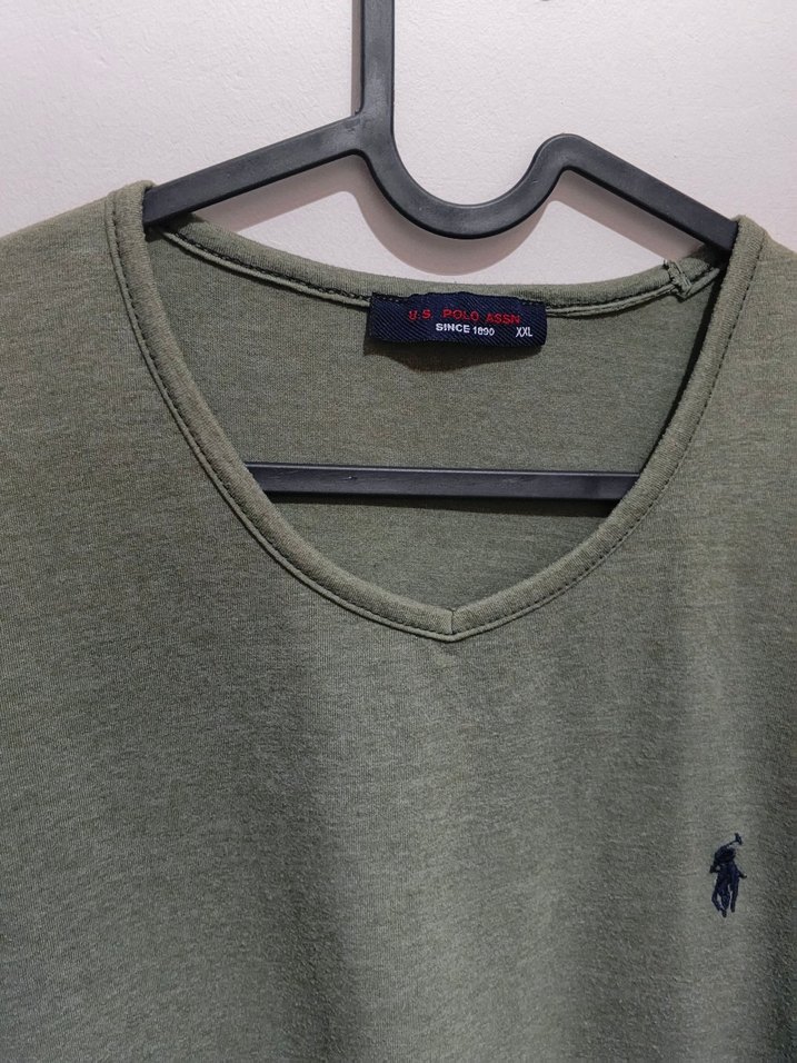 Erkek V Yaka Keten Tişört Haki Renk - Görsel 2