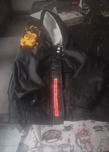 LC Waikiki 5 6 yas erkek çocuk montu
