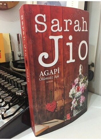 Sarah jio 