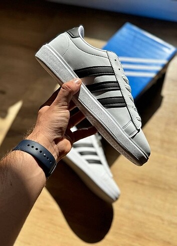 43 Beden Adidas ayakkabı