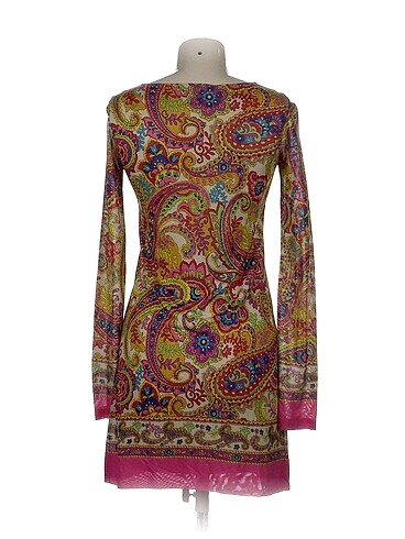 40 Beden Dolce & Gabbana Kısa Elbise %70 İndirimli.