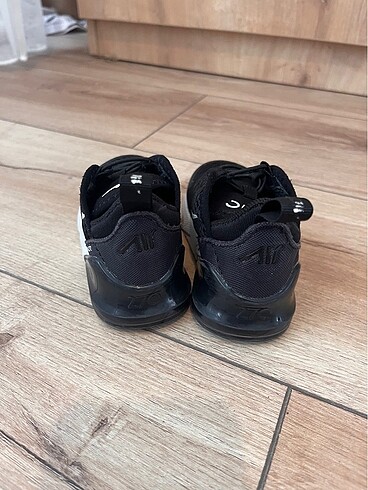 22 Beden Nike Air70 Bebek Ayakkabı