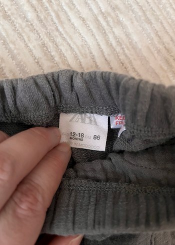 Gri Pamuklu Erkek Çocuk Şortu - Görsel 3