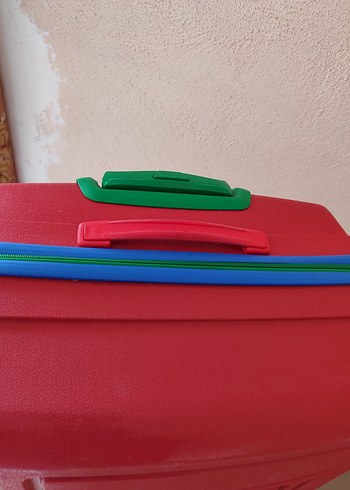 Beden Erkekler için renkli kırmızı valiz