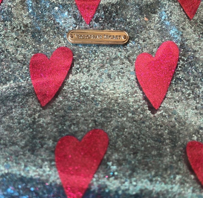 Victoria Secret Makyaj Çantası - Görsel 2