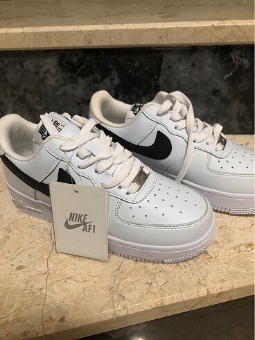 Nike air