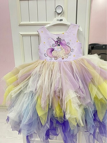 Tütülü unicorn elbise
