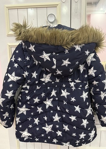 Kız Çocuk Lacivert Yıldızlı Kürklü Mont - Görsel 5