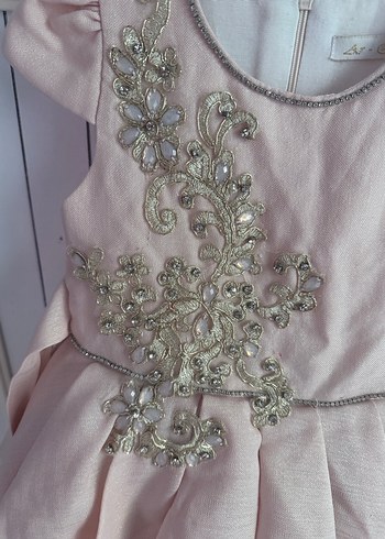 Pembe Nakışlı Kolsuz Kız Elbisesi - Görsel 3