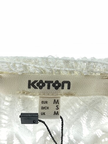 m Beden beyaz Renk Koton Bluz %70 İndirimli.