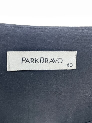 40 Beden siyah Renk Park Bravo Midi Etek %70 İndirimli.
