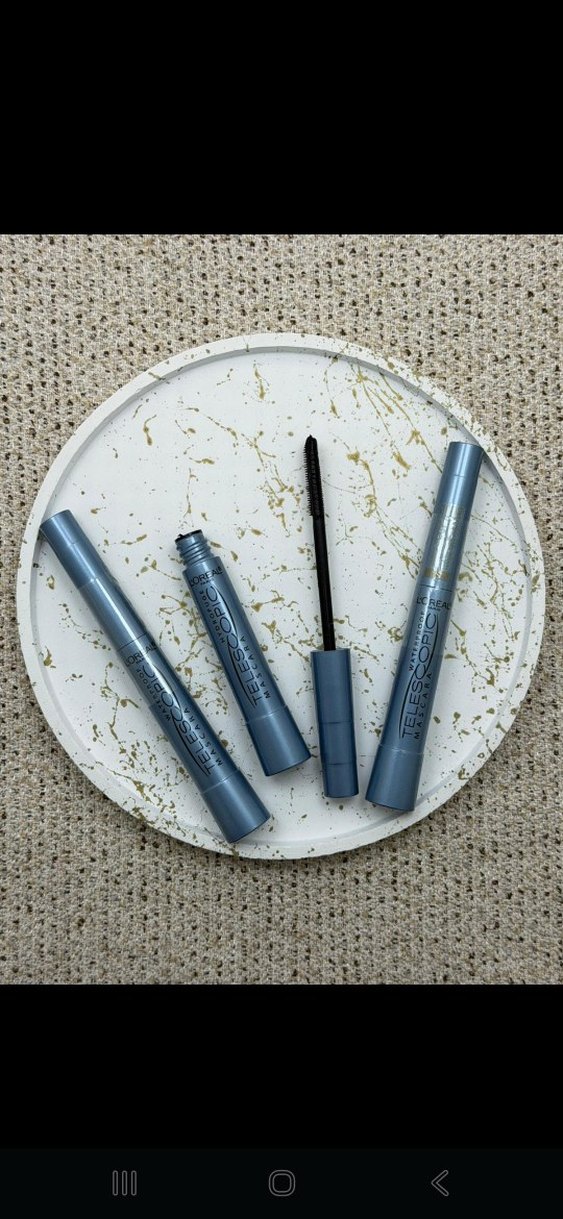 Altın Renkli Siyah Maskara - Görsel 4