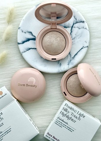 rare beauty higlighter - Görsel 2