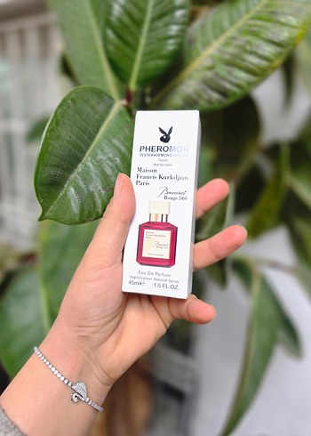 Libre Pheromon Kadın Parfümü 45 ml - Görsel 2