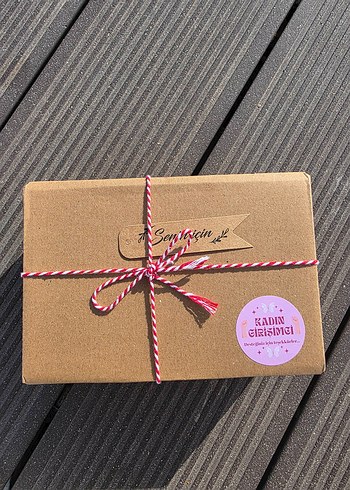 Altın Renkli Hediye Kutusu - Görsel 10