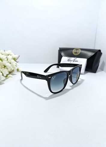 Beden siyah Renk Ray-Ban Güneş Gözlüğü