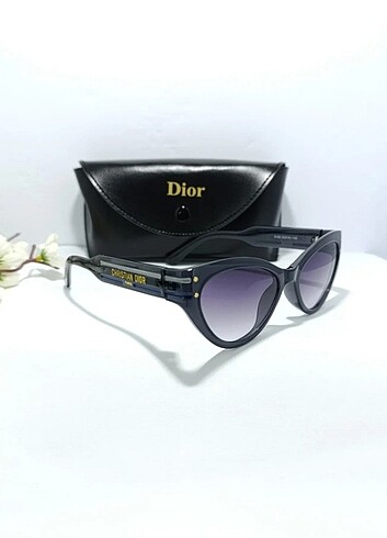 Dior güneş gözlüğü 