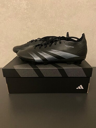 Adidas Predator krampon ( orjinal )