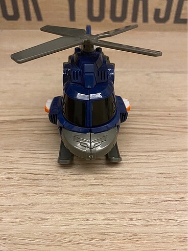 Helikopter robot