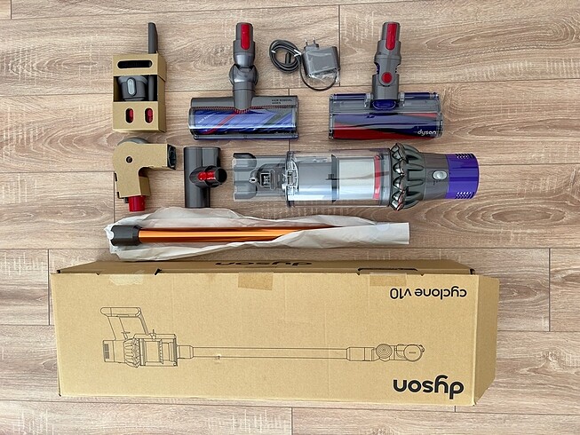 Dyson V10 Absolute