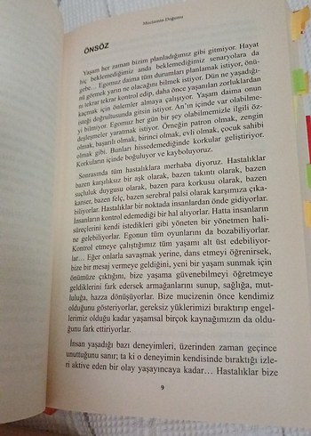 Beden 2si beraber Saba Deniz Uzun ve Elizabeth Lesser
