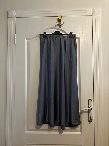 Indigo mavi saten uzun etek midi - Görsel 3