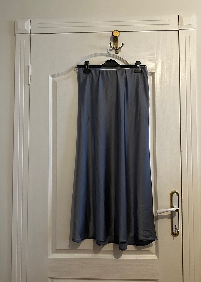 Indigo mavi saten uzun etek midi - Görsel 3