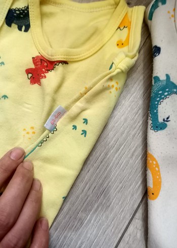 4 Adet Desenli Bebek Zıbın (3-6ay) - Görsel 2