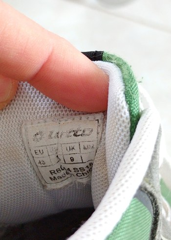 Gri ve yeşil erkek spor ayakkabı - Görsel 7