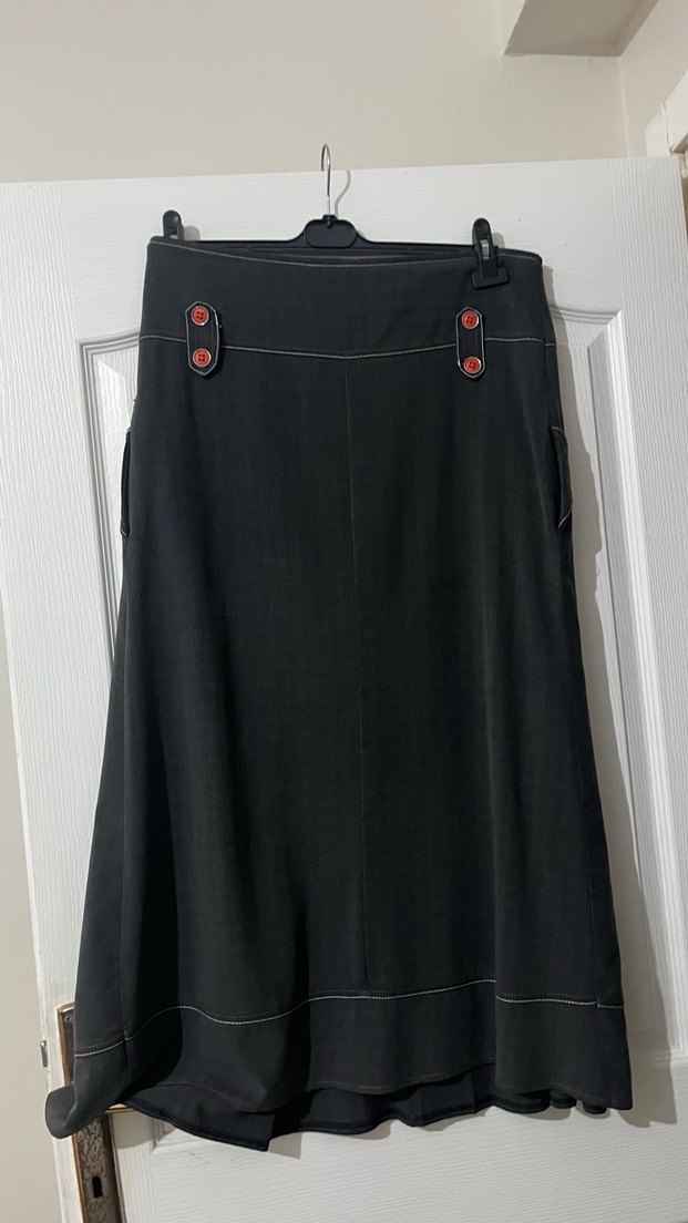 Düğmeli Siyah Uzun Keten Etek - Görsel 3
