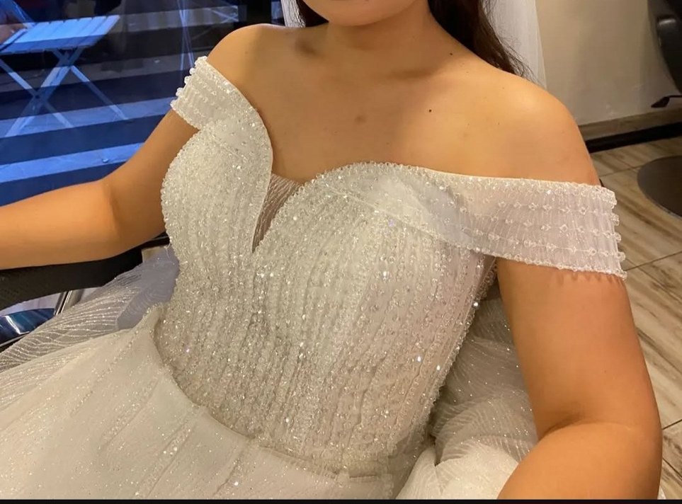 Beyaz Straplez Uzun Gelinlik
hic bir defosu yoktur - Görsel 2