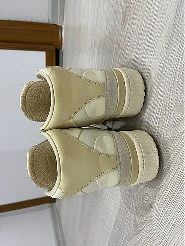 36,5 Beden ten rengi Renk Adidas Kadın Ayakkabı