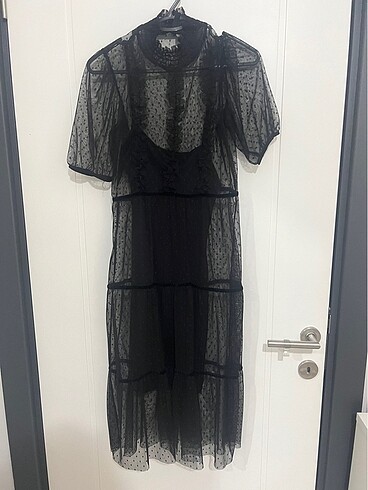 H&M ikonik elbise