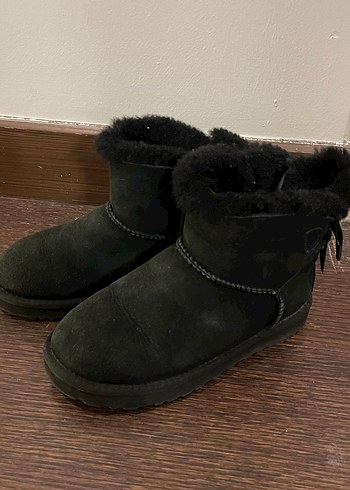 Ugg 35