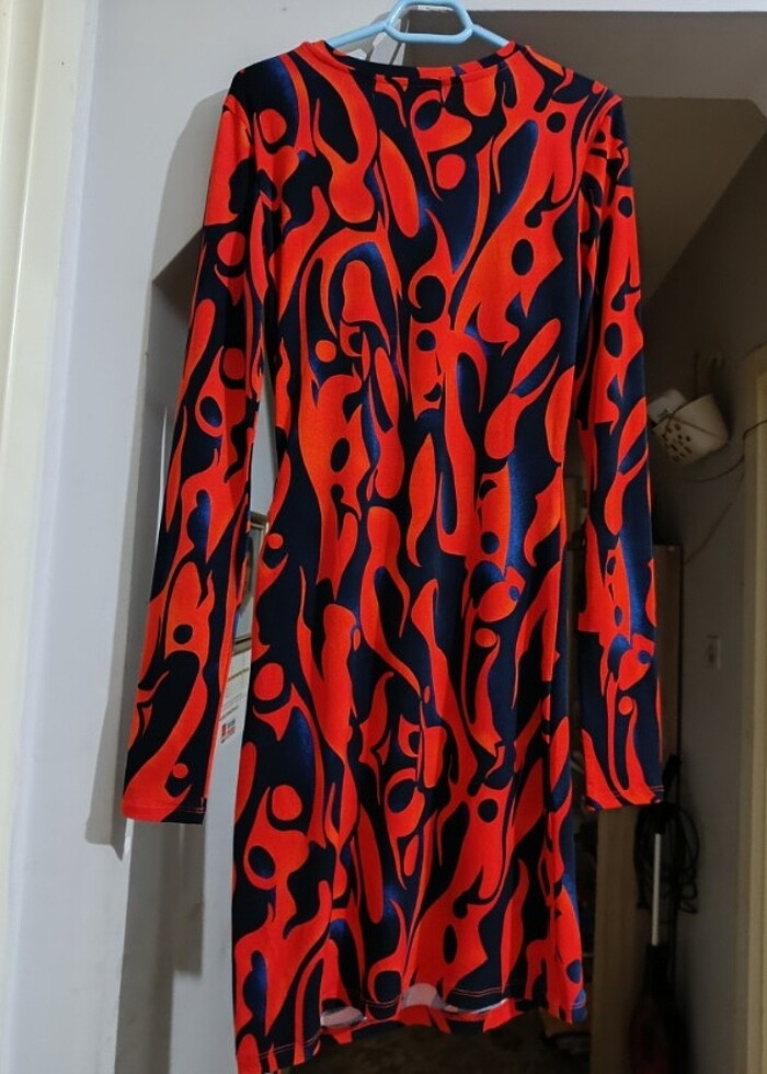 kirmizi elbise - Görsel 2