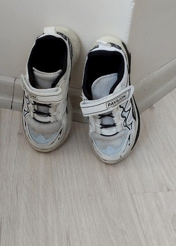 Gri Yılan Desenli Erkek Çocuk Spor Ayakkabı