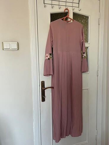 Gül kurusu çiçekli elbise - Görsel 5