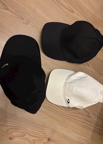 Nike Minimal Siyah Beyaz Sapka Seti