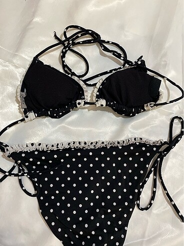 xs Beden puantiyeli bikini