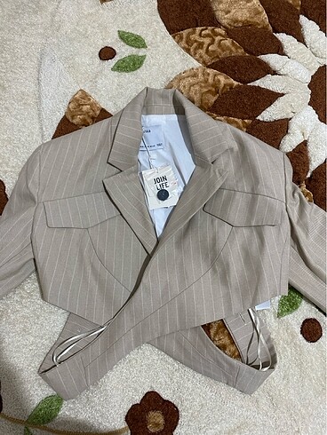 crop blazer