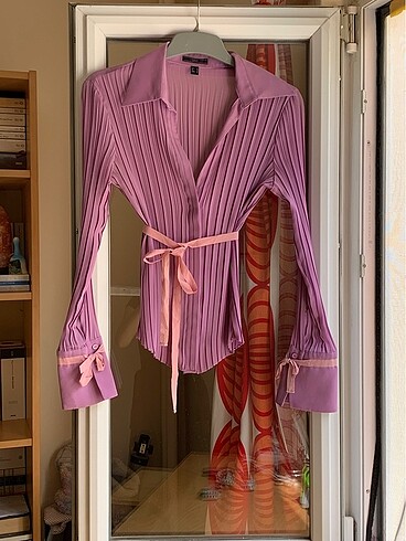 Mango Vintage Belden bağlı mor gömlek
