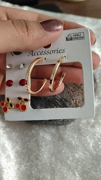 Accessorize Altın Renkli Kiraz Küpe seti