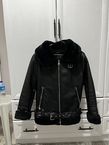 Stradivarius Kürklü Deri Ceket