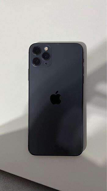 iPhone 11 pro max YD